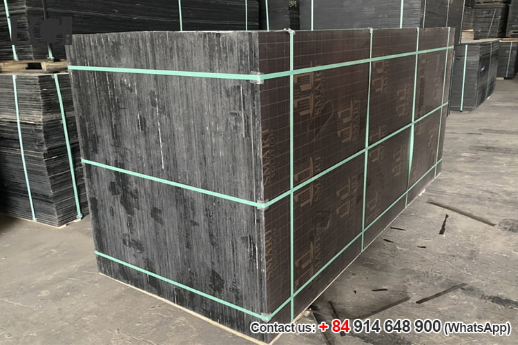 ván ép phủ phim xây dựng