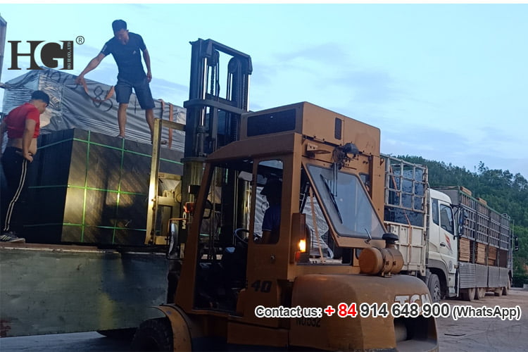 nâng ván ép phủ phim