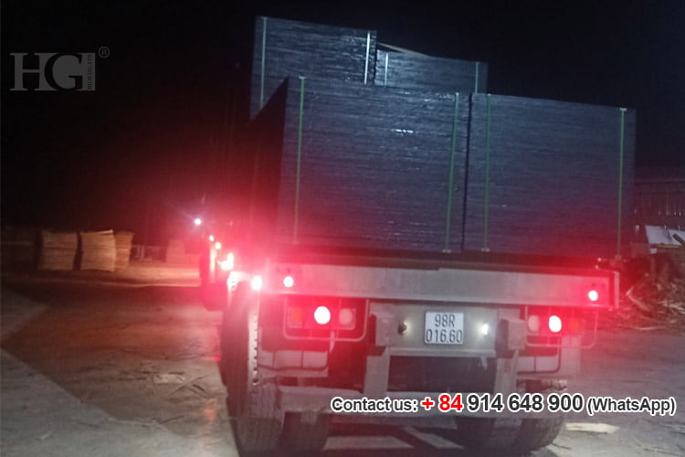 container ván ép phủ phim